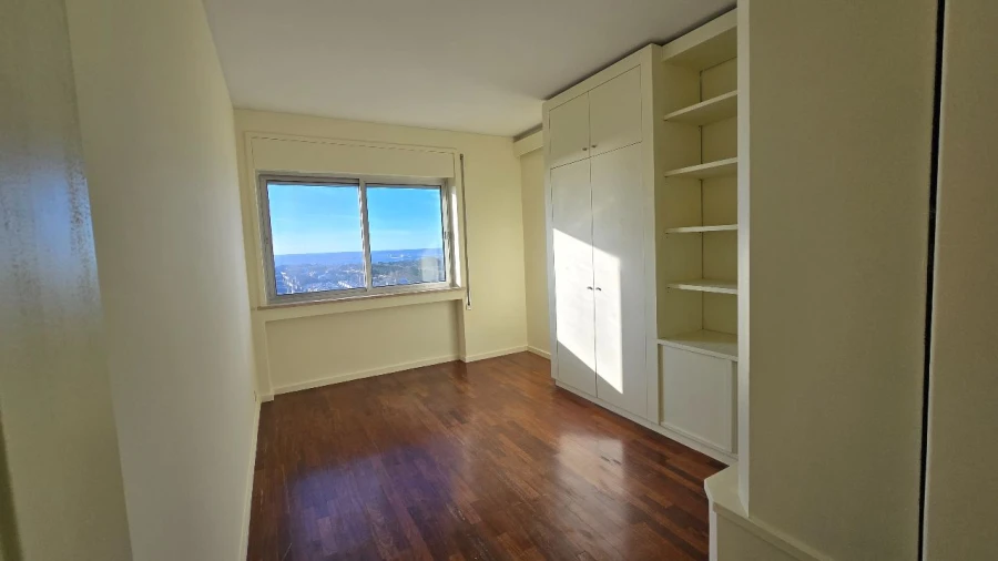 Apartamento T4 para Venda em Porto Foto 6