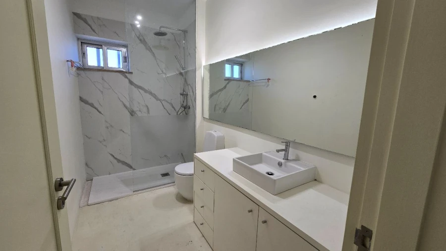 Apartamento T4 para Venda em Porto Foto 19