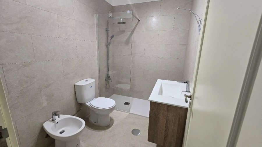 Apartamento T4 para Venda em Porto Foto 20