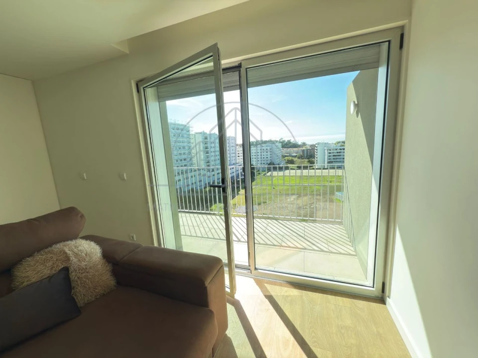 Apartamento T1 para Arrendamento em Porto Foto 1