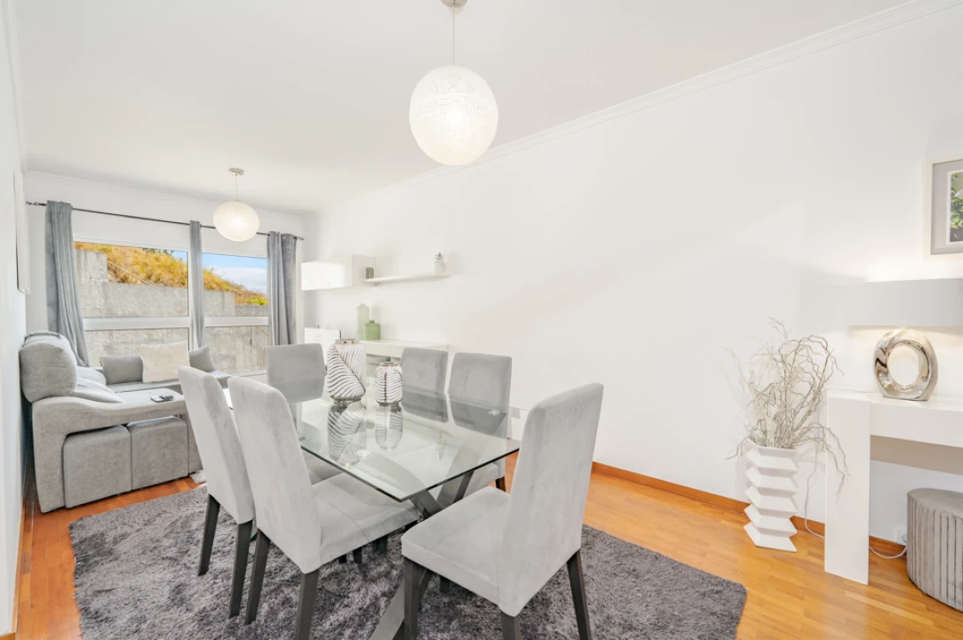 Apartamento T3 para Venda em Caniço Foto 4