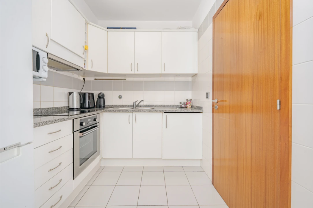 Apartamento T3 para Venda em Caniço Foto 8
