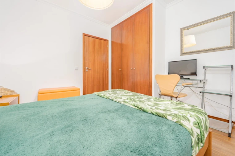 Apartamento T3 para Venda em Caniço Foto 11