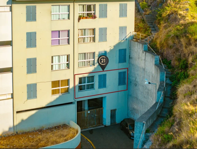 Apartamento T3 para Venda em Caniço Foto 18