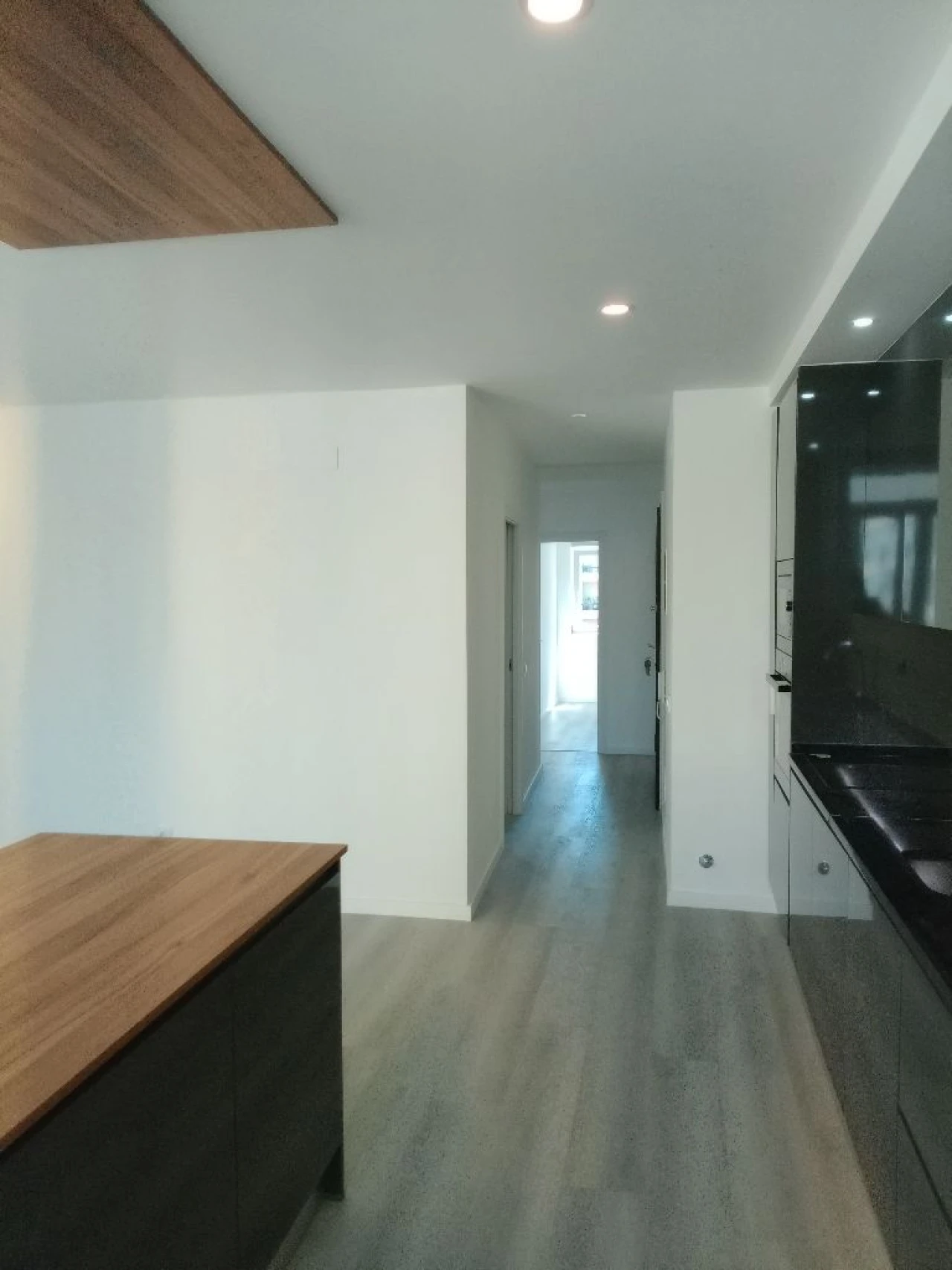 Apartamento T3 para Arrendamento em Setúbal Foto 2