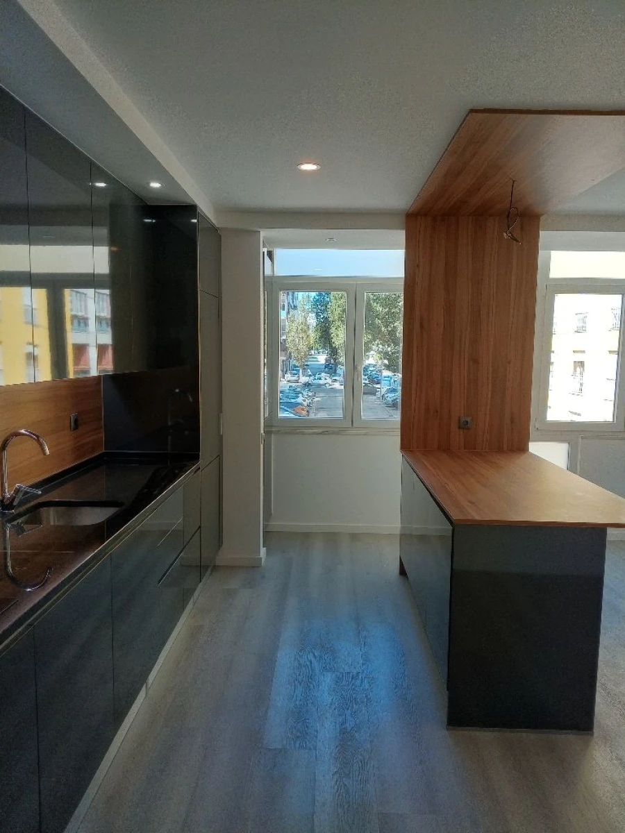 Apartamento T3 para Arrendamento em Setúbal Foto 4