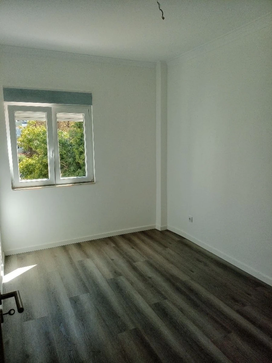 Apartamento T3 para Arrendamento em Setúbal Foto 6