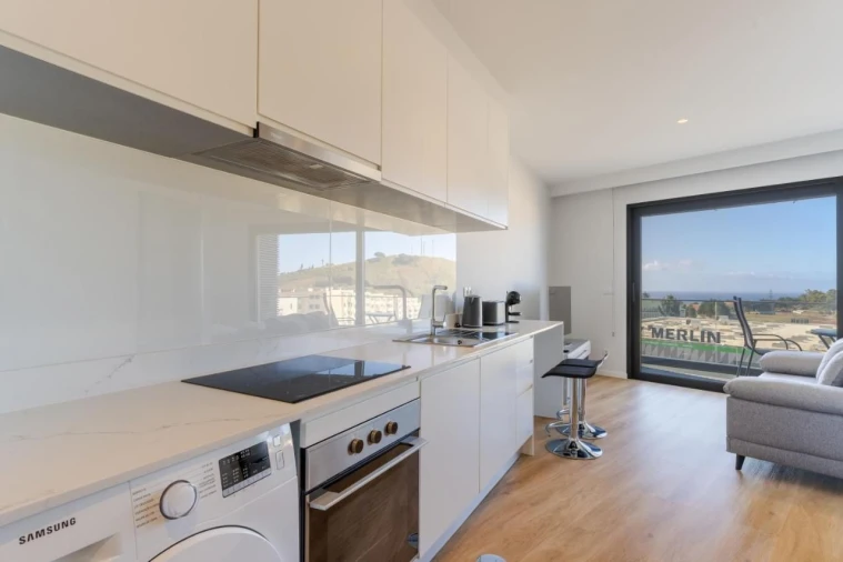 Apartamento T0 para Arrendamento em Funchal Foto 1