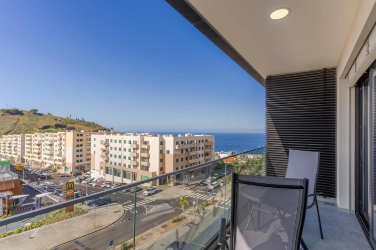 Apartamento T0 para Arrendamento em Funchal Foto 10