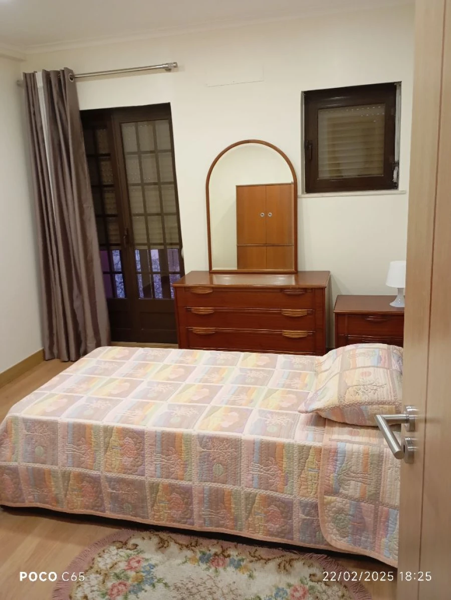 Apartamento T3 para Arrendamento em Odivelas Foto 4