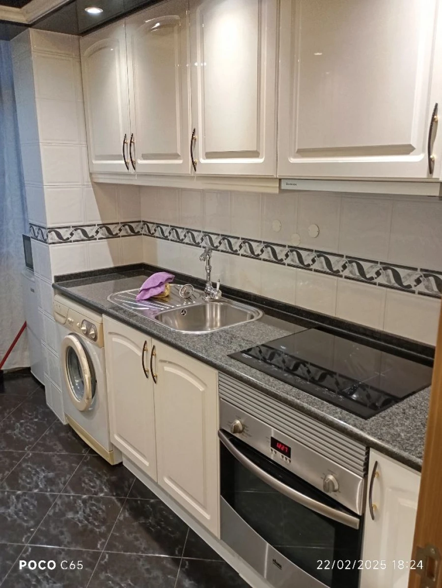 Apartamento T3 para Arrendamento em Odivelas Foto 7