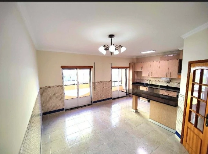 Apartamento para Arrendamento em Fatima