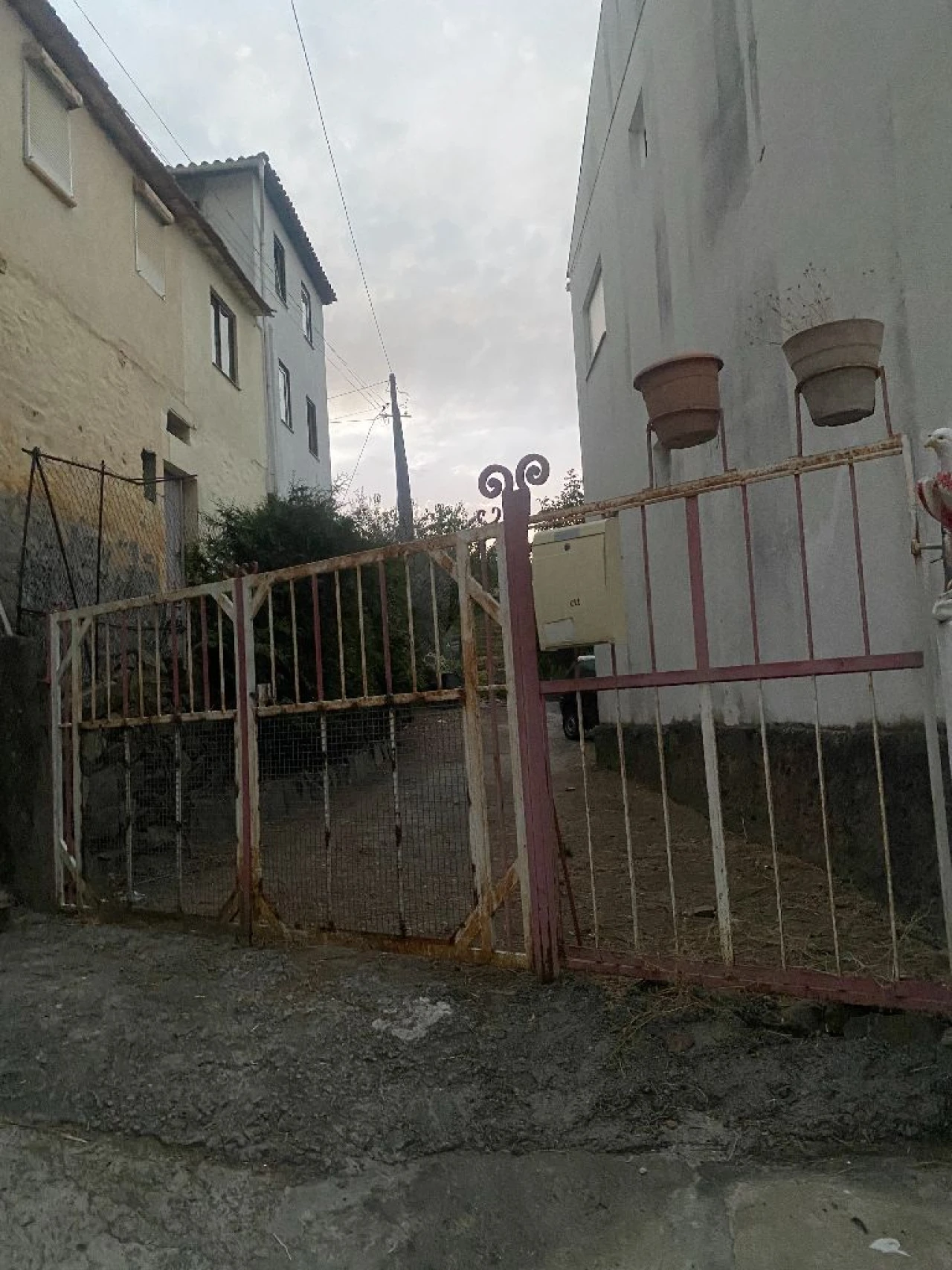 Moradia T3 para Venda em Rio Bom Foto 16