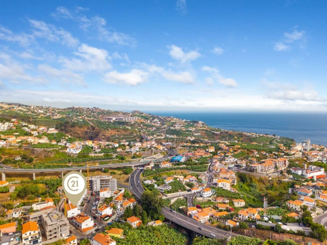 Moradia T3 para Venda em Câmara de Lobos Foto 33