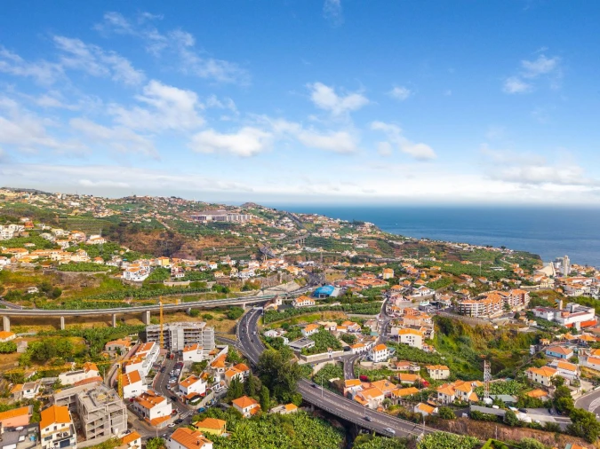 Moradia T3 para Venda em Câmara de Lobos Foto 34