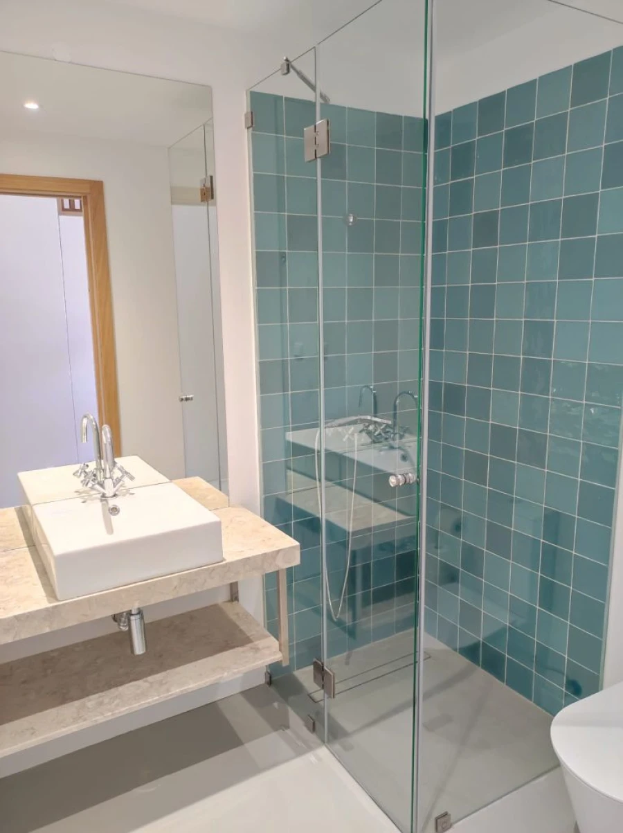 Apartamento T2 para Arrendamento em Encarnação Foto 7