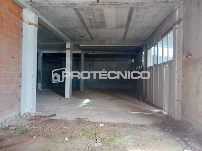 Prédio para Venda em Gafanha da Encarnação Foto 3