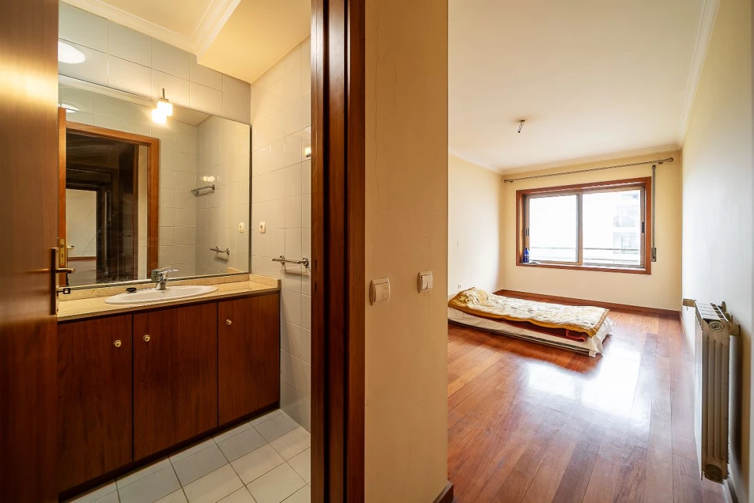 Apartamento T3 para Venda em Vila Nova de Gaia Foto 19