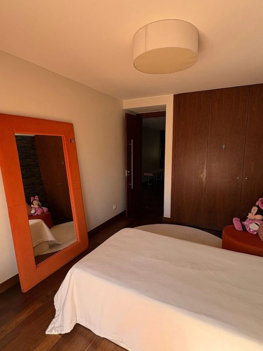 Apartamento T4 para Venda em Vila Nova de Gaia Foto 15