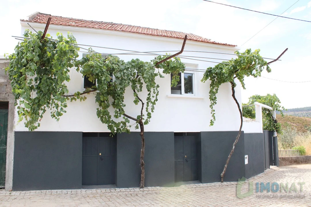 Moradia T3 para Venda em Estreito Foto 23