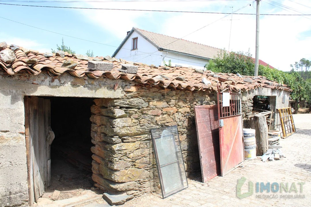 Moradia T3 para Venda em Estreito Foto 39