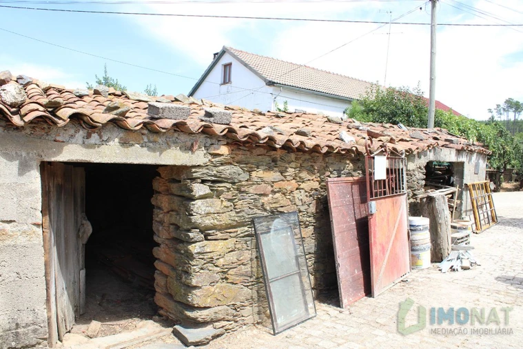 Moradia T3 para Venda em Estreito Foto 39