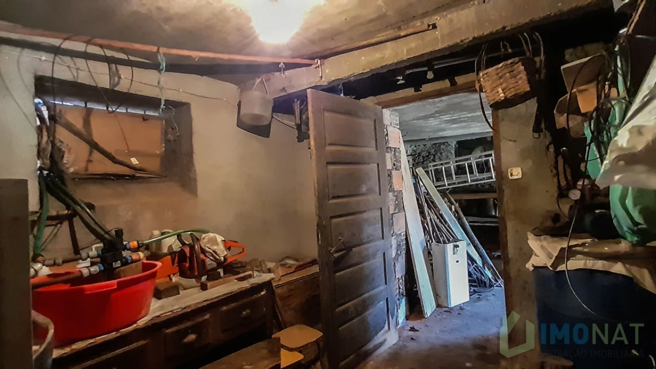 Moradia T6 para Venda em Atalaios Foto 13