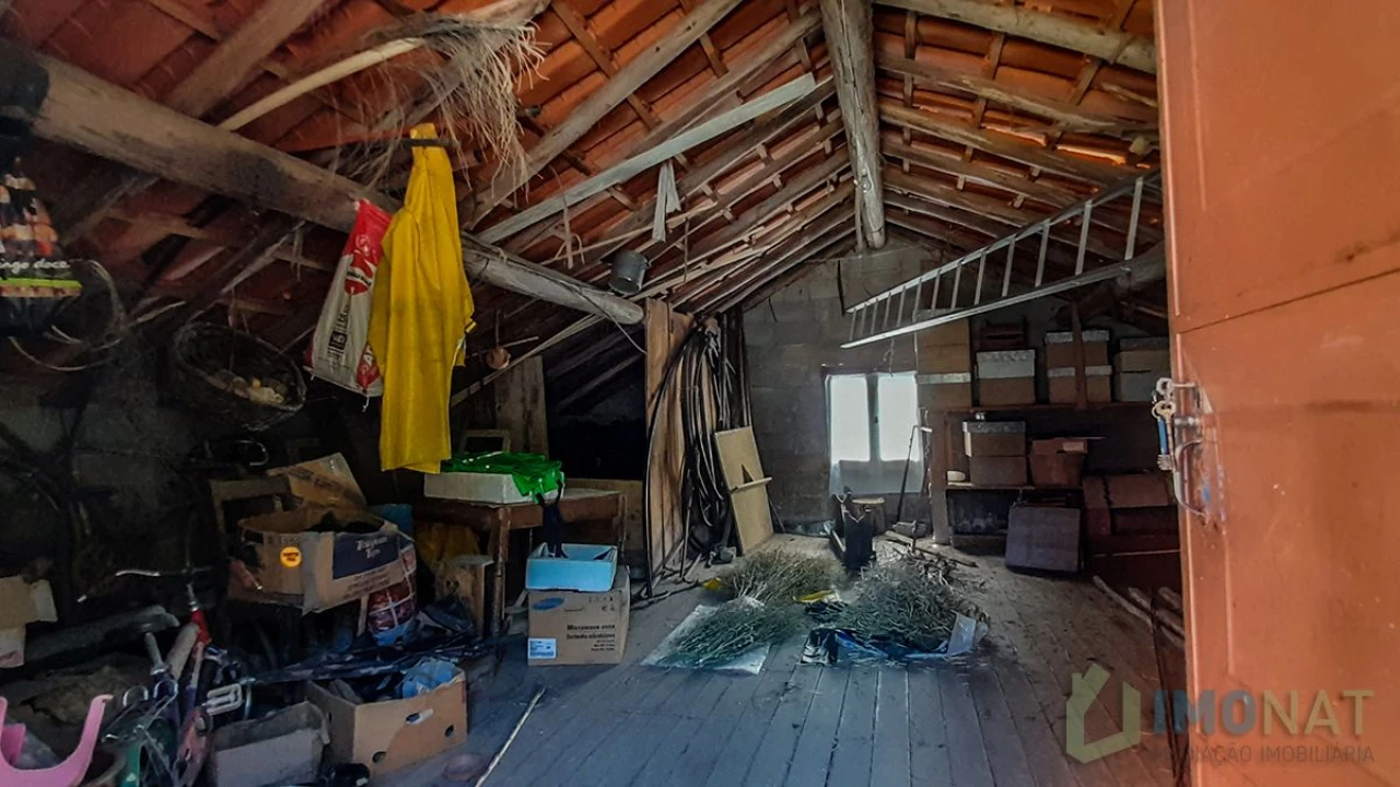 Moradia T6 para Venda em Atalaios Foto 23