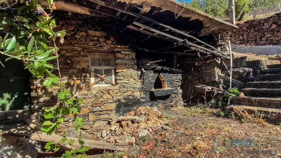 Moradia T6 para Venda em Atalaios Foto 34