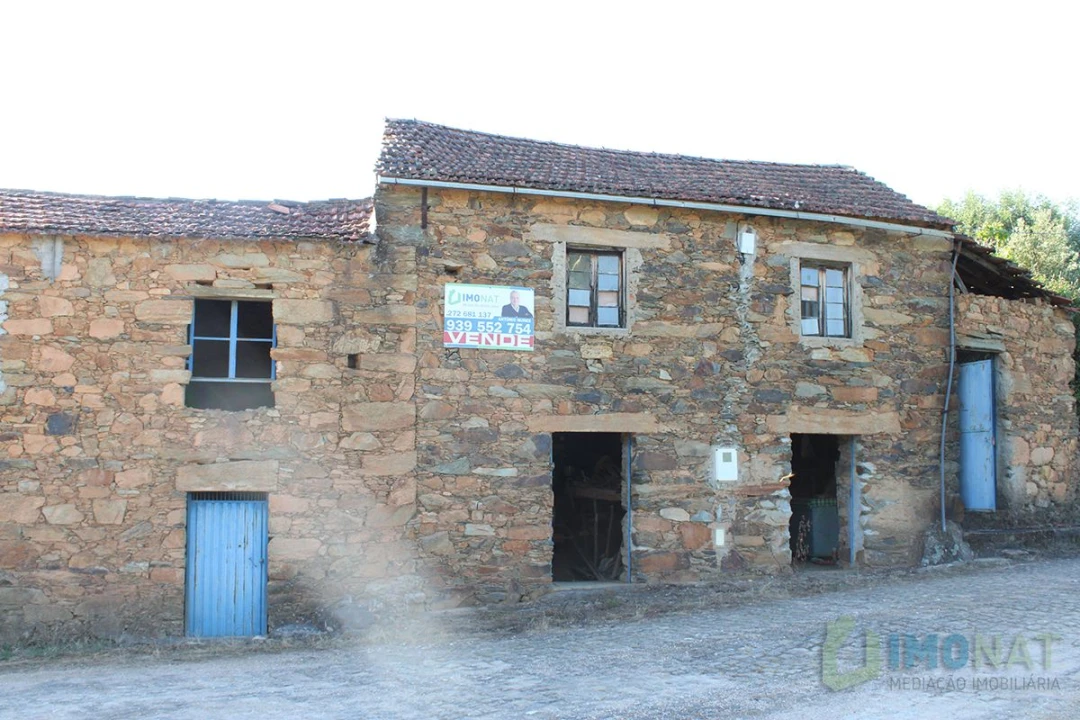 Moradia T2 para Venda em Estreito Foto 19