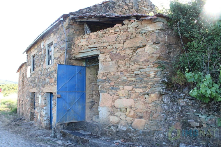 Moradia T2 para Venda em Estreito Foto 23