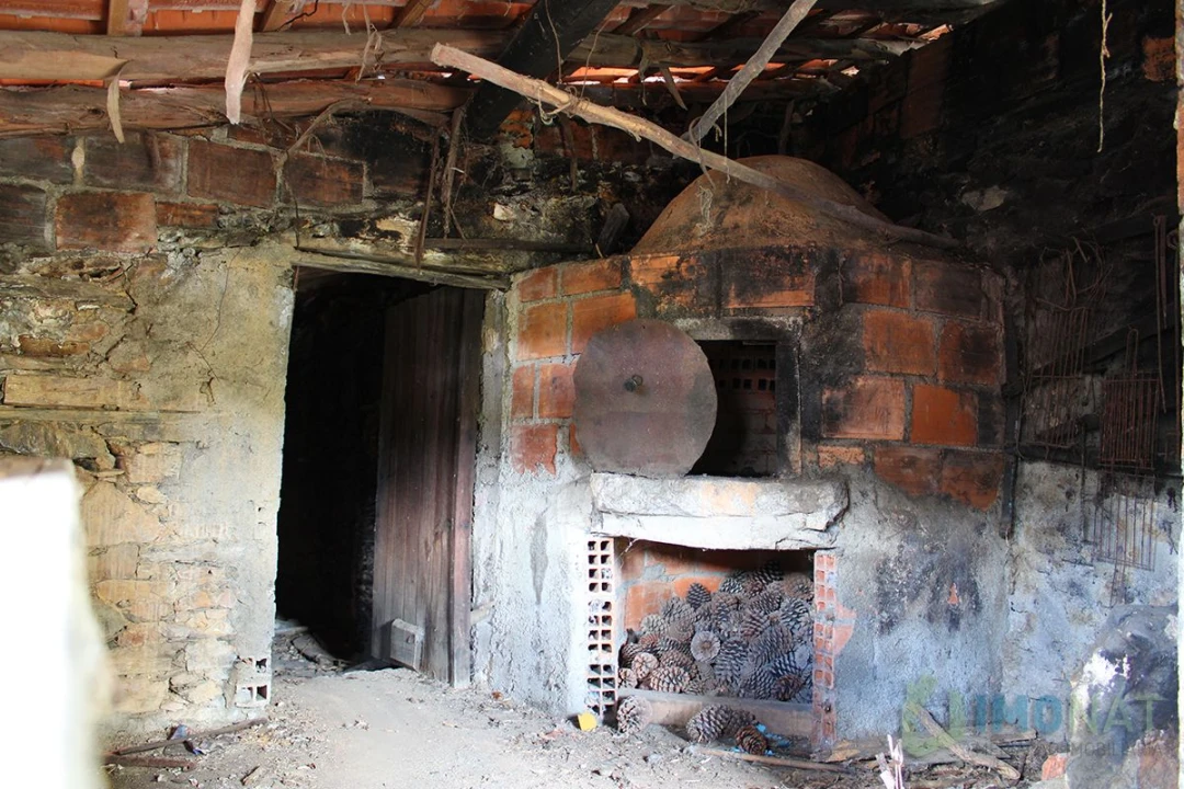 Moradia T3 para Venda em Cardosa Foto 26