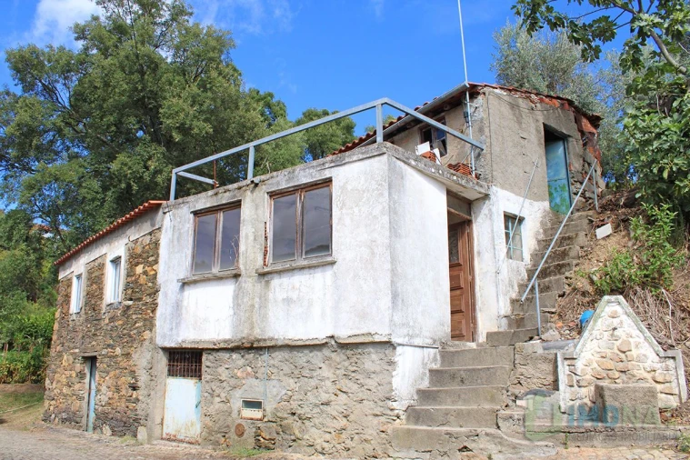 Moradia T3 para Venda em Cardosa