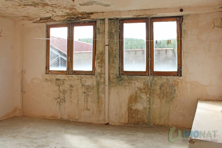 Moradia T3 para Venda em Cardosa Foto 20