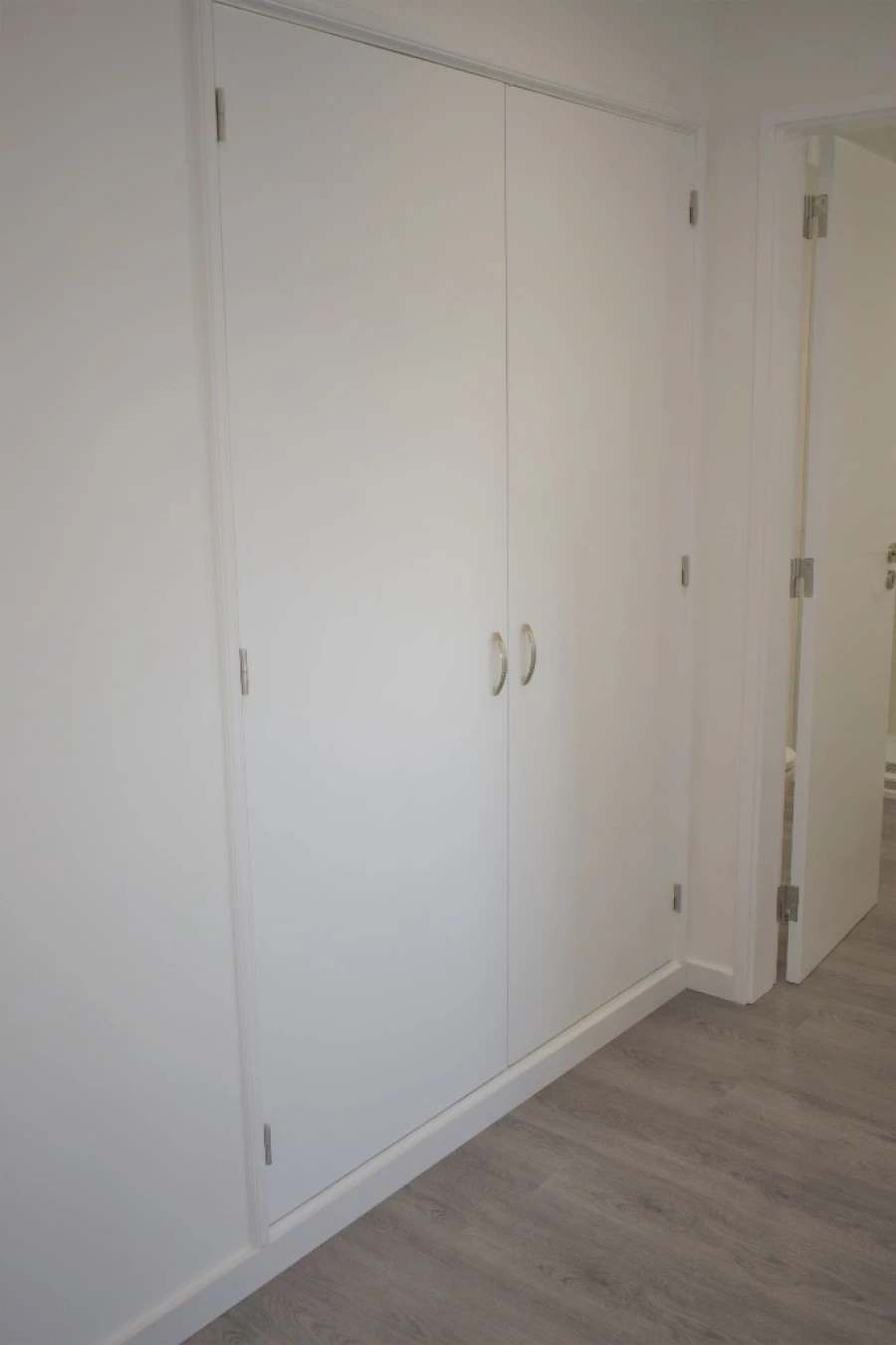 Apartamento T1 para Arrendamento em Santo António dos Cavaleiros Foto 5