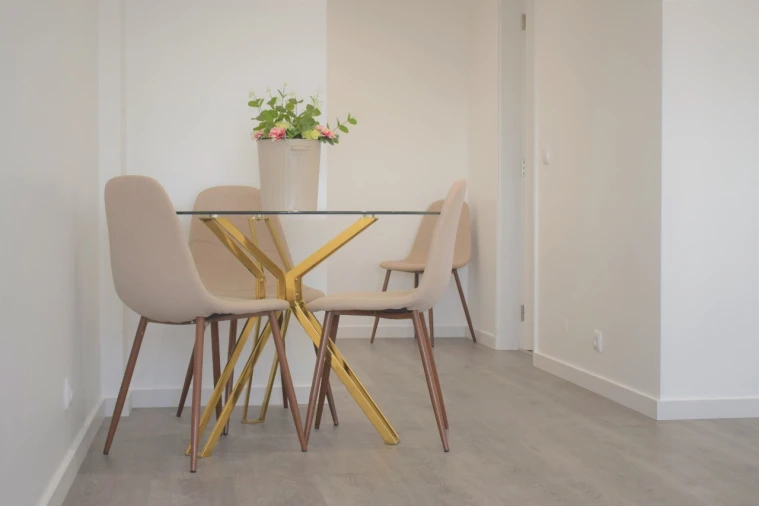 Apartamento T1 para Arrendamento em Santo António dos Cavaleiros Foto 2