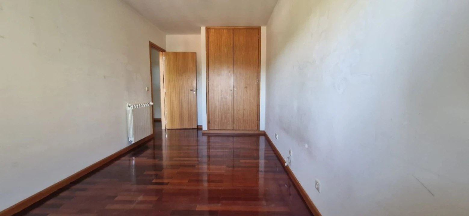Apartamento T3 para Venda em Ponte de Lima Foto 16