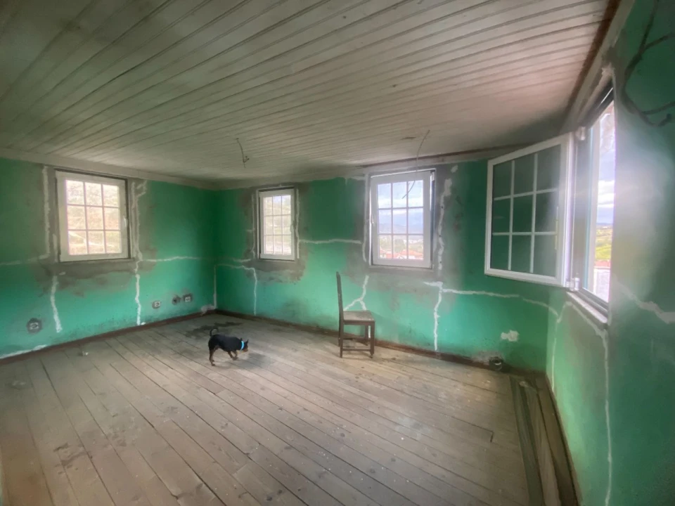 Moradia T3 para Venda em Cambres Foto 9