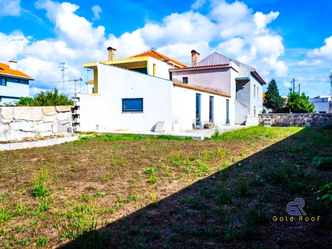 Moradia T2 para Venda em Guifões Foto 15