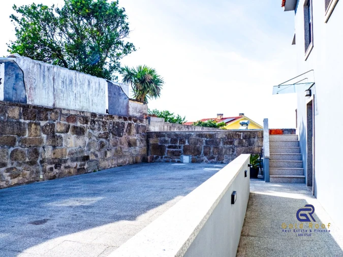 Moradia T2 para Venda em Guifões Foto 23