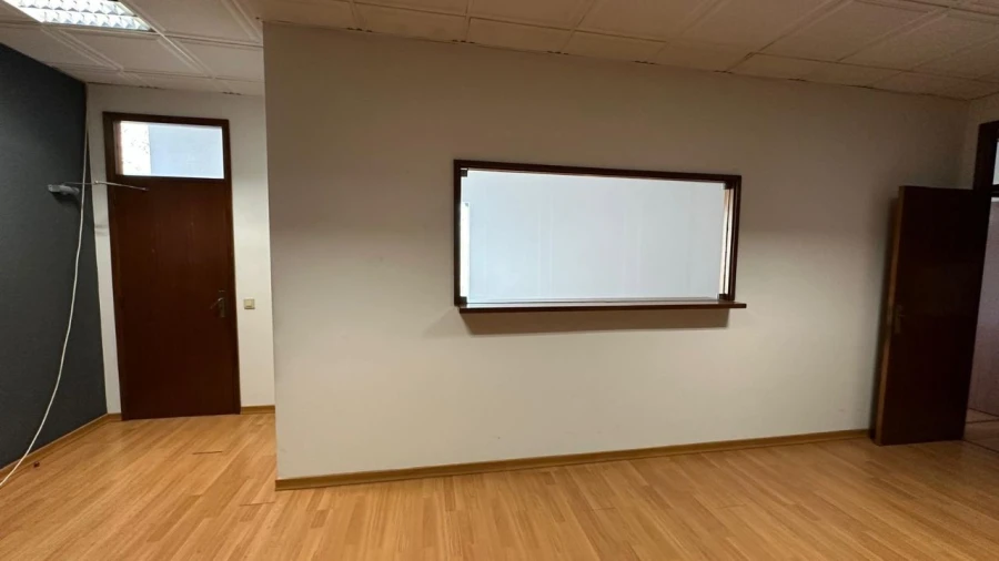 Negócio para Arrendamento em Tirado Foto 3