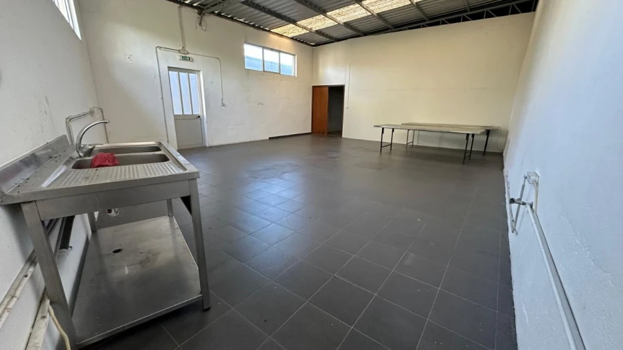 Negócio para Arrendamento em Tirado Foto 13