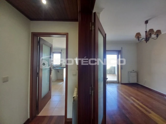 Apartamento T2 para Venda em Aveiro Foto 5