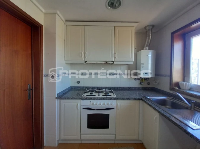 Apartamento T2 para Venda em Aveiro Foto 8