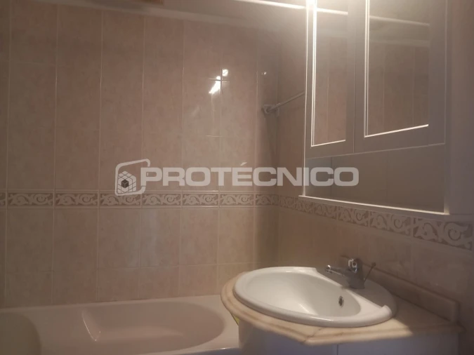 Apartamento T2 para Venda em Aveiro Foto 12