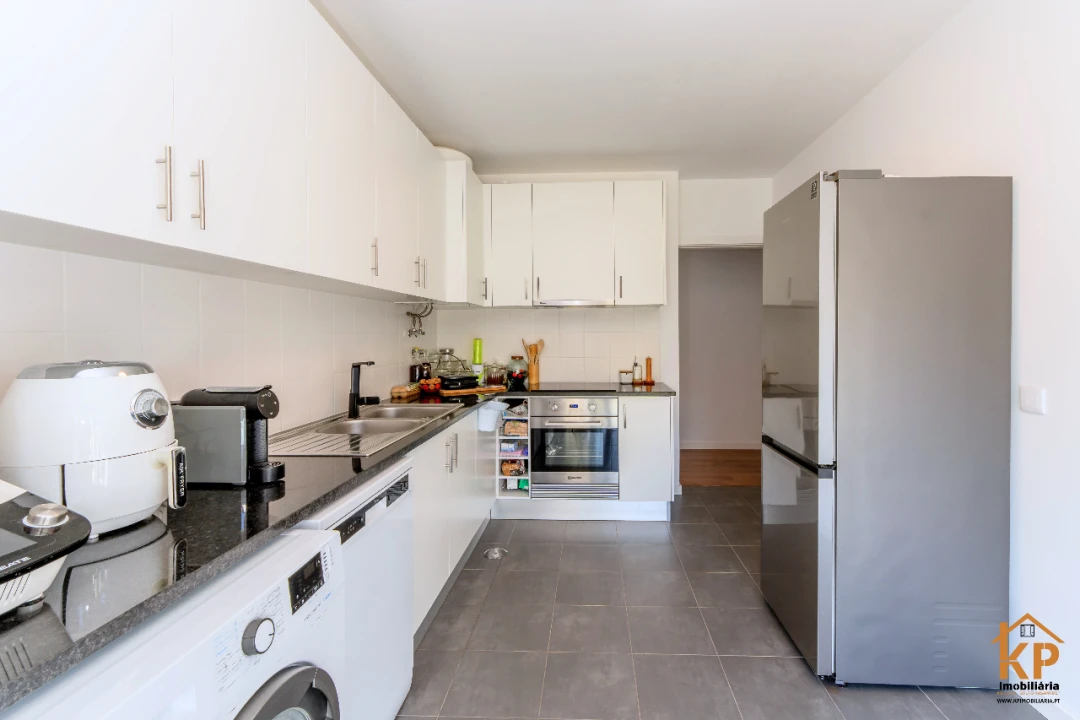 Apartamento T2 para Venda em Torres Vedras Foto 19