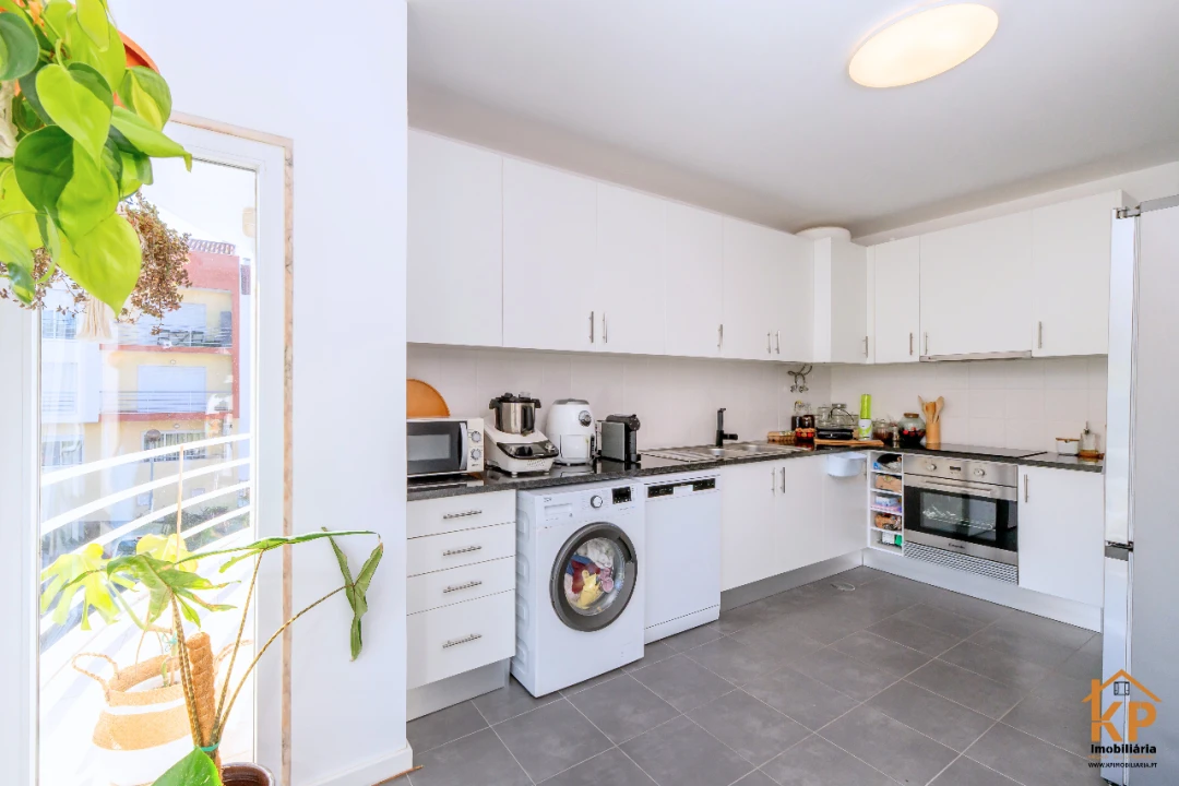 Apartamento T2 para Venda em Torres Vedras Foto 20