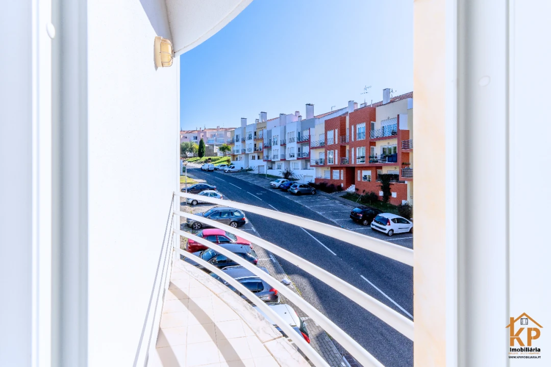 Apartamento T2 para Venda em Torres Vedras Foto 34