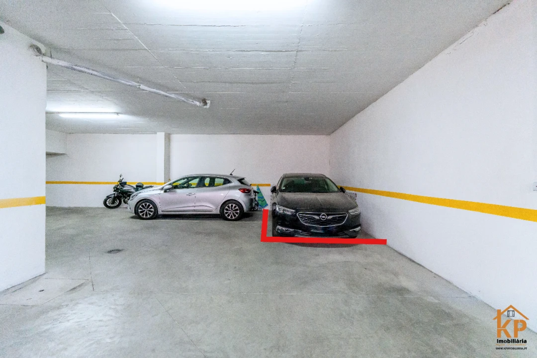 Apartamento T2 para Venda em Torres Vedras Foto 43