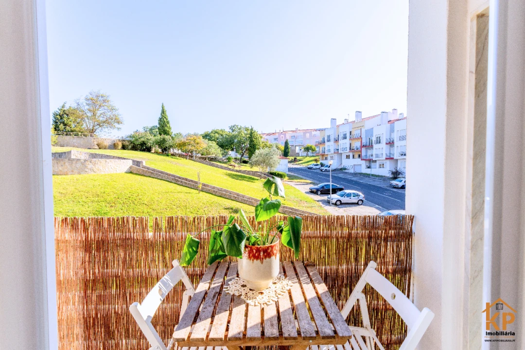 Apartamento T2 para Venda em Torres Vedras Foto 15